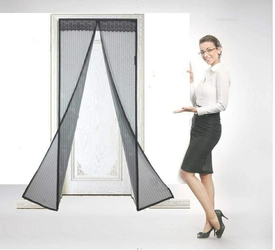 MagnoMesh Magnetic Door Curtain