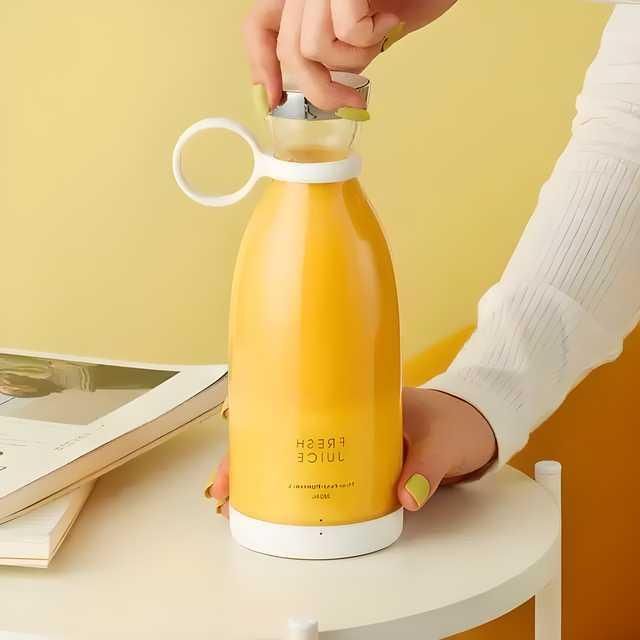 Blush Blend Mini Juicer